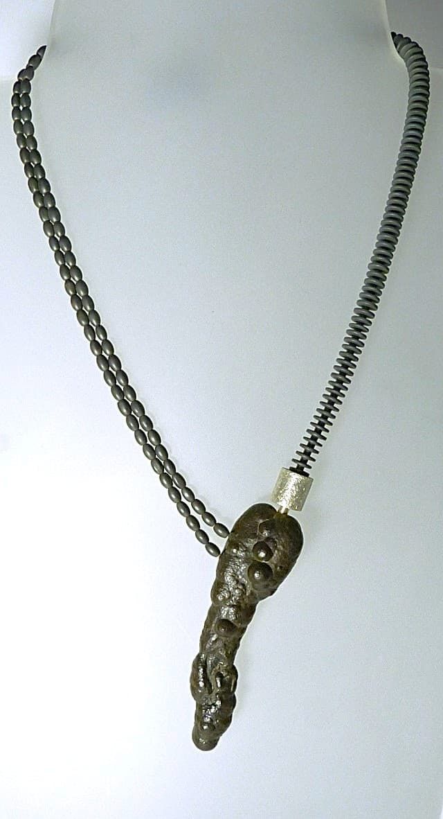 12076-Ypsilonkette-255€-44,5cm-Hämatit Eisen Konkretion-Hämatin-Silber