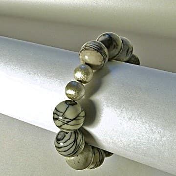 12601-Armband-72€-19,5cm-Wickeljaspis-Silber