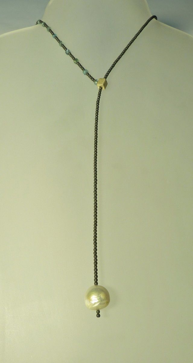 12089-Ypsilonkette-210€-51cm-Apatit-Süßwasserzuchtperle-Hämatin-Silber