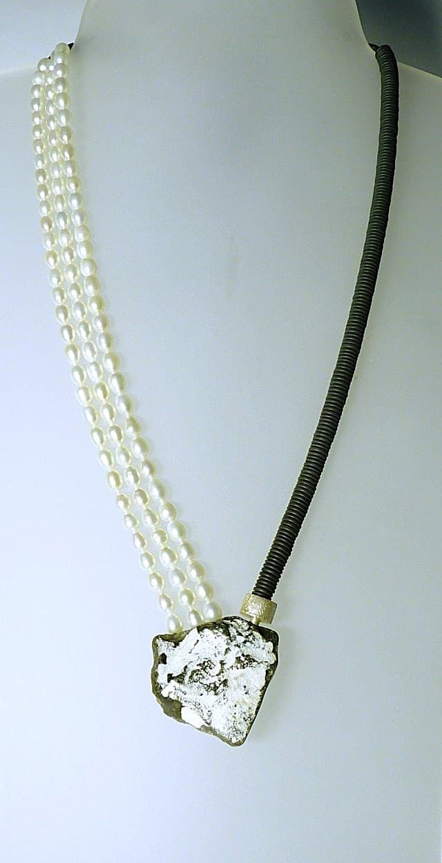 12190-Ypsilonkette-375€-56cm-Feuerstein-Süßwasserzuchtperlen-Hämatin-Silber