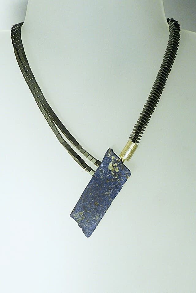 12289-Ypsilonkette-275€-44cm-Lapislazuli-Hämatin-Silber