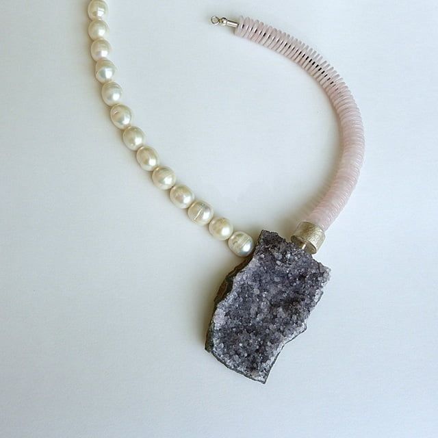 12110-Ypsilonkette-385€-43cm-Amethyst-Rosenquarz-Süßwasserzuchtperlen-Hämatin-Silber