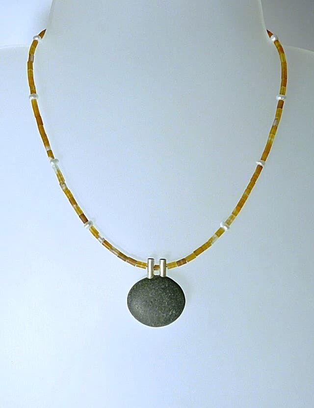 12007-Anhängerkette-148€-43,5cm-Kiesel-Karneol-Süßwasserzuchtperlen-Silber