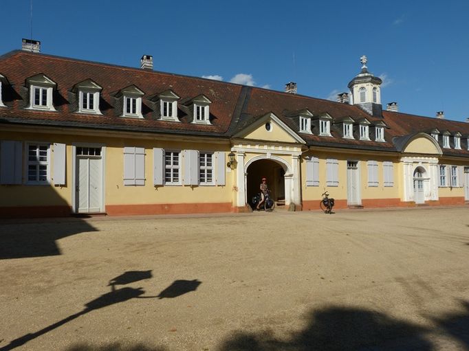 Treffpunkt 7 | Gebäude 6 an der Parkpromenade im Staatspark Wilhelmsbad