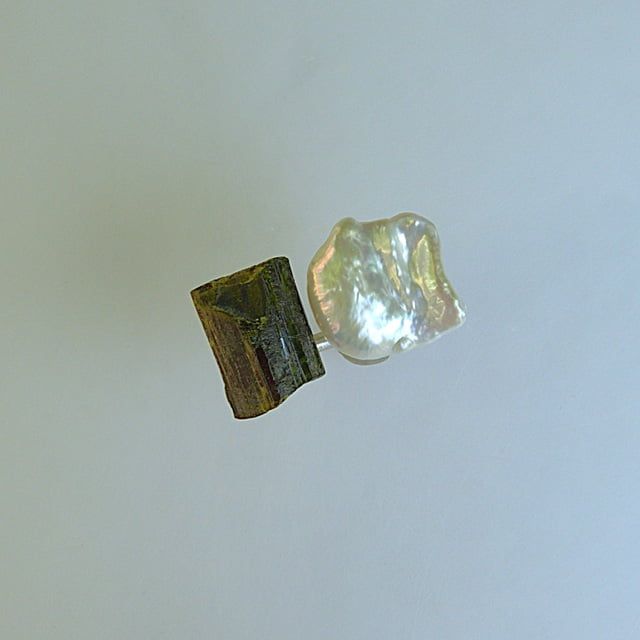 12419-Ring-275€-Gr55-Turmalin-Süßwasserzuchtperle-Silber