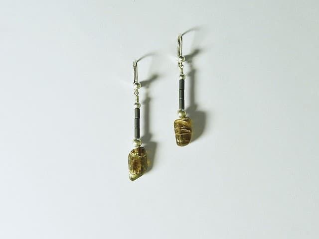 12467-Ohrschmuck-72€-4,8cm-Turmalin-Hämatin-Silber