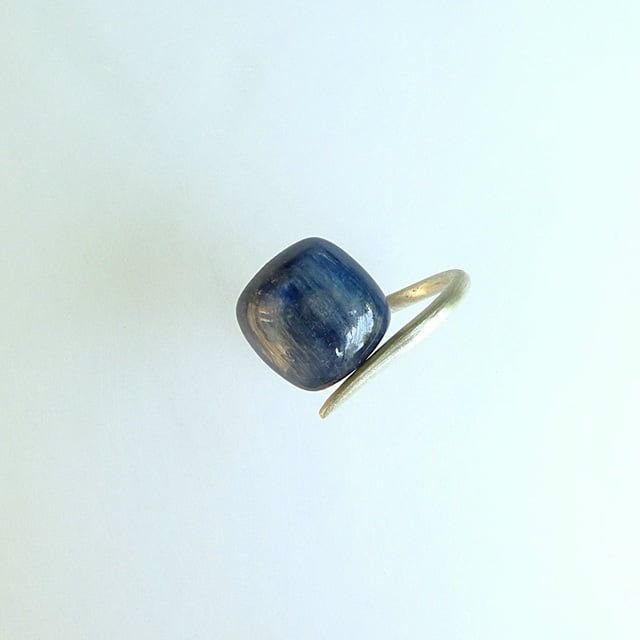 12500-Ring-166€-Gr56-Disthen-Silber
