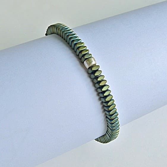 12199-Armband-54€-18cm-Hämatin mit Titan galvanisiert-Silber