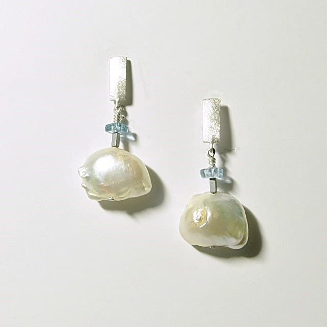 12282-Ohrschmuck-110€-3,3cm-Süßwasserzuchtperlen- Apatit-Hämatin galvanisiert-Silber