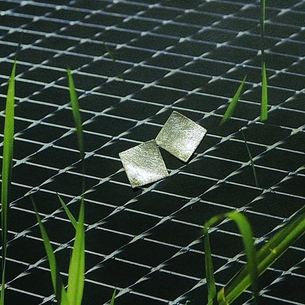 12099-Ohrstecker-52€-1,2x1,2cm-Silber