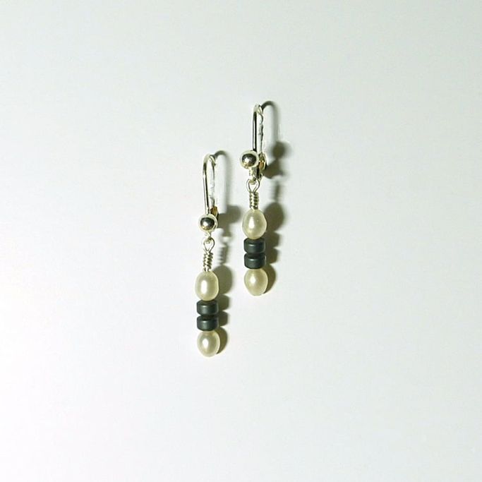 12392-Ohrschmuck-68€-3,3cm-Süßwasserzuchtperlen-Hämatin-Silber
