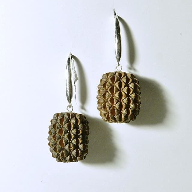 12213-Ohrschmuck-72€-4,2cm-Frucht der Steineiche-Silber