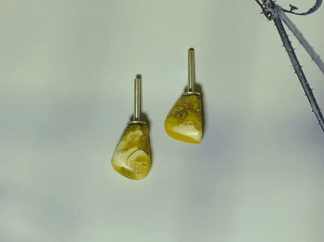 12482-Ohrstecker-94€-3,4cm-Naturbernstein-Silber