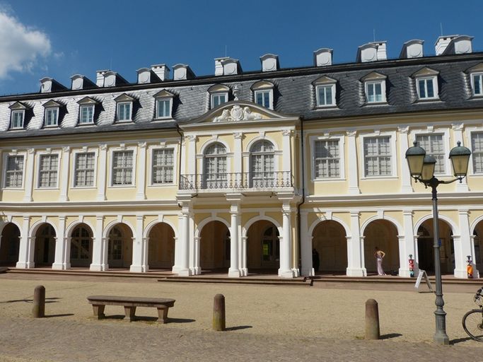 Treffpunkt 9 | am Puppen- & Spielzeugmuseum im Staatspark Wilhelmsbad
