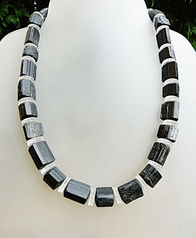 12035-Kette-320€-48,5cm-schwarze Turmalin Kristalle-Bergkristall-Silber
