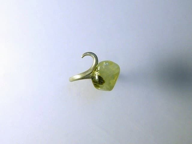 12694-Ring-105€-Gr55-Prehnit mit Epidot-Silber