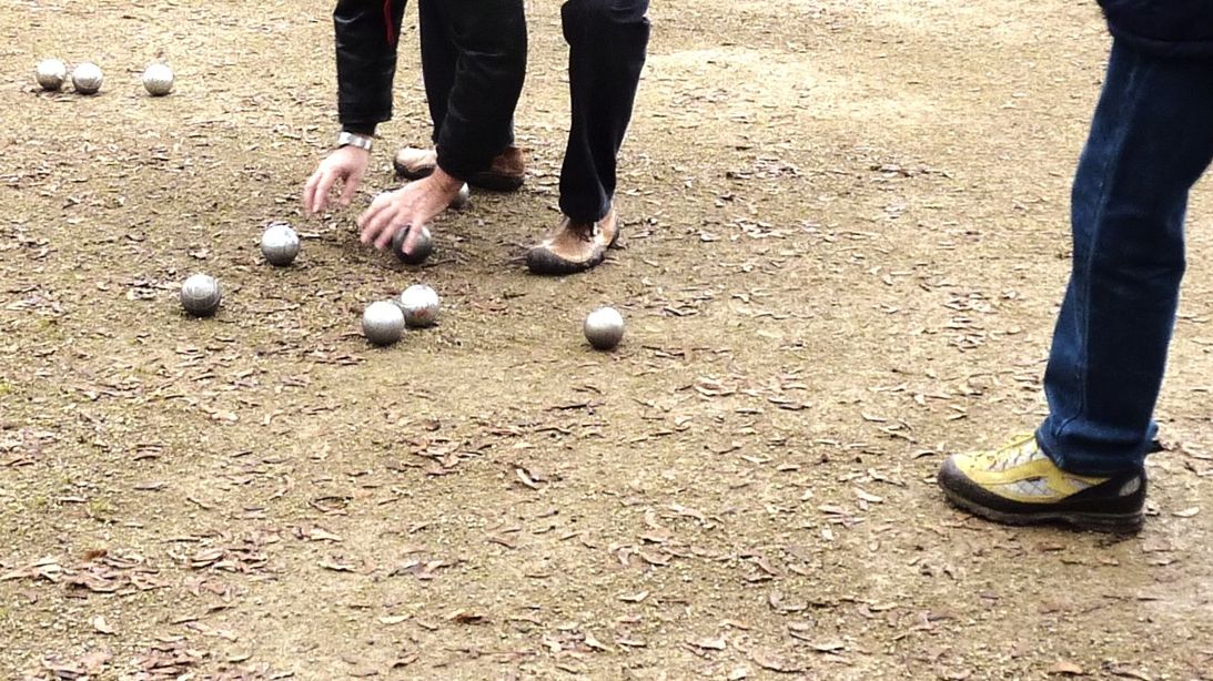 Pétanque-Treff im Burggarten Hanau-Steinheim