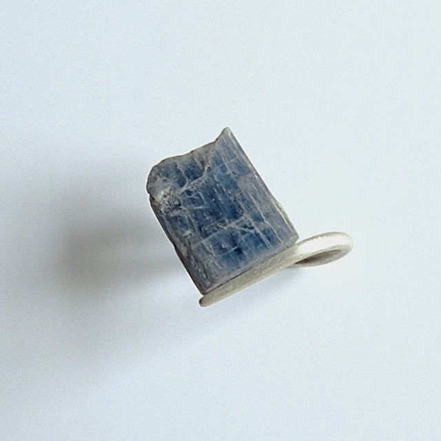 12263-Ring-140€-Gr58-Disthen-Silber