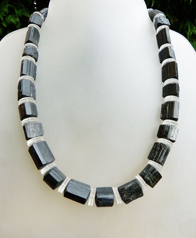 12035-Kette-275€-48,5cm-schwarze Turmalin Kristalle-Bergkristall-Silber