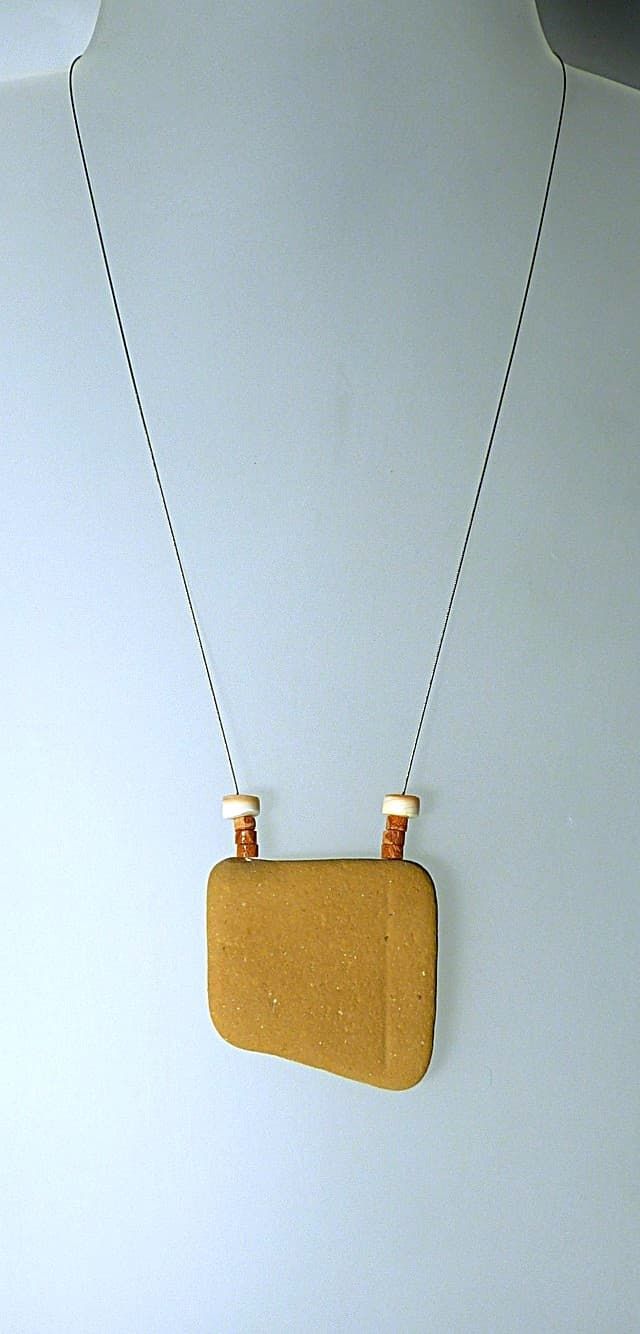 12562-Anhänger-Kette-66€-53cm-Ziegel-Schaumkoralle-Muschel-Stahlseil-Silber