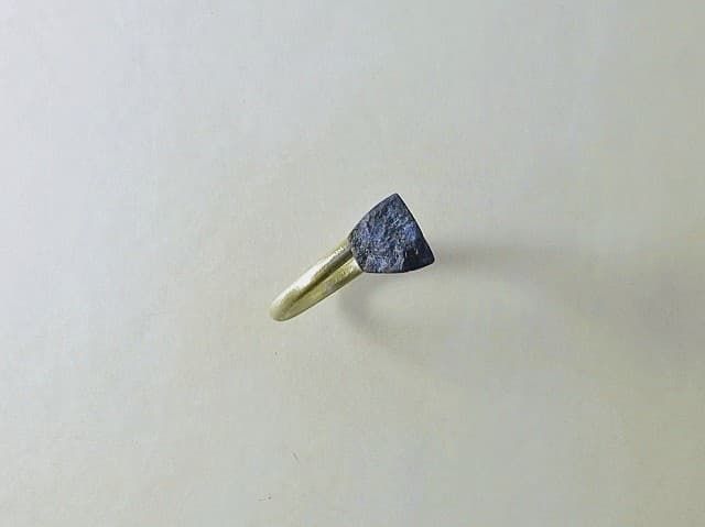 12732-Ring-130€-Gr66-Lapislazuli-Silber